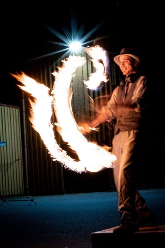 Dano fire Juggling